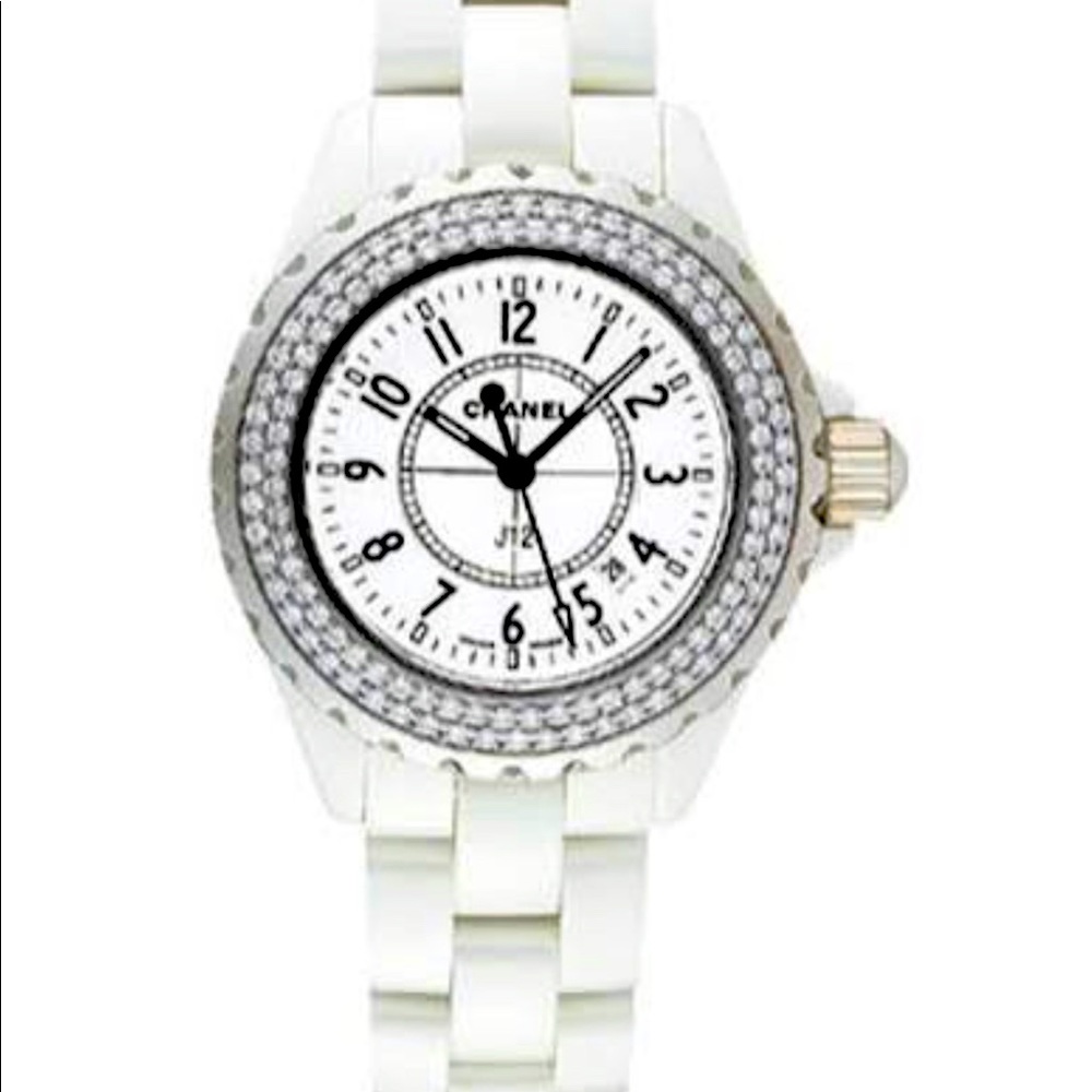 Chanel J12 Quartz